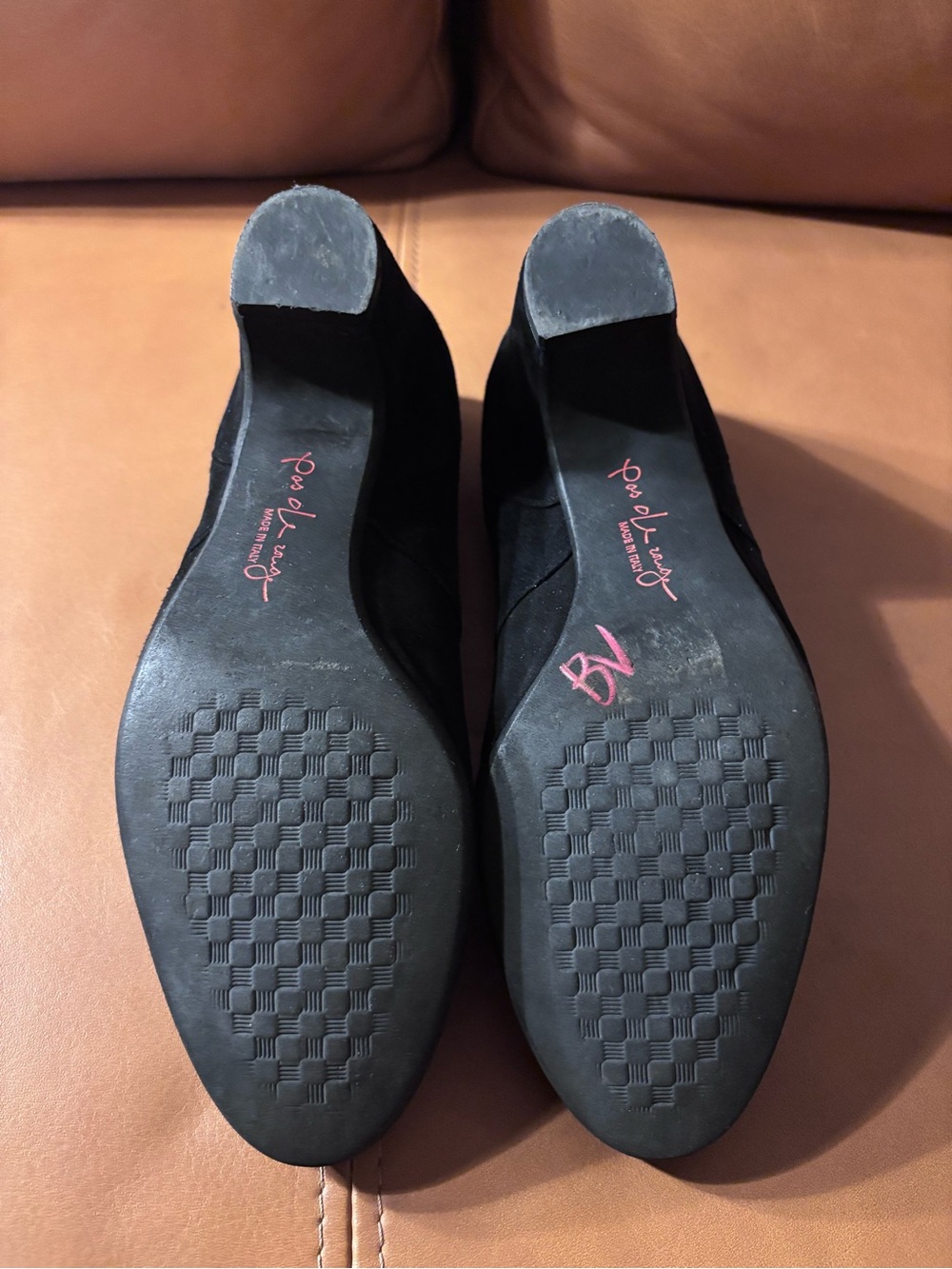 Classic Black Suede Mary Jane-Inspired Pas De Rouge Pumps - Picture 7 of 10